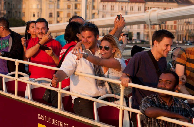 Budapest: Big Bus Hop-On Hop-Off City Tour Bus (1/2/3-Day Ticket)