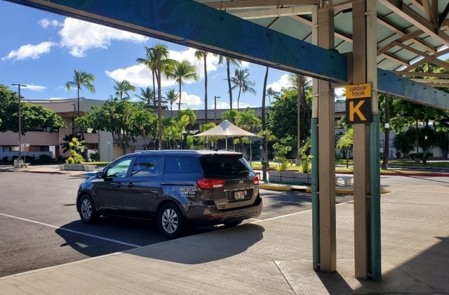 Hawaii Honolulu Airport Luxury Pickup Service