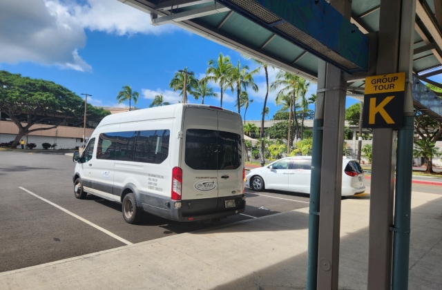 Hawaii Honolulu Airport Luxury Pickup Service
