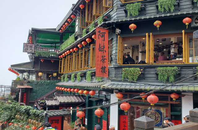 台湾北部ハイライト&銀河洞窟 日帰りタクシー観光ツアー