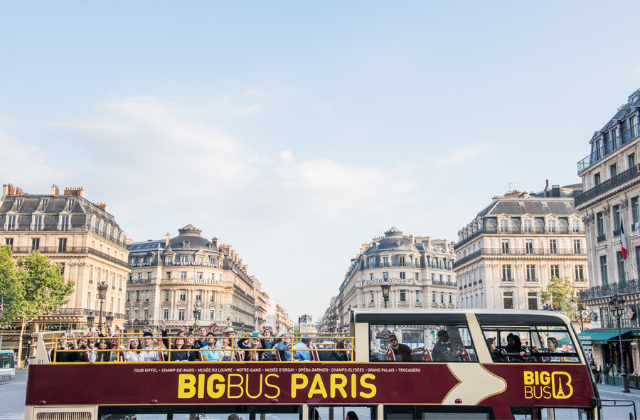 Big Bus Paris Hop-on Hop-Off Tour (1/2 Days)