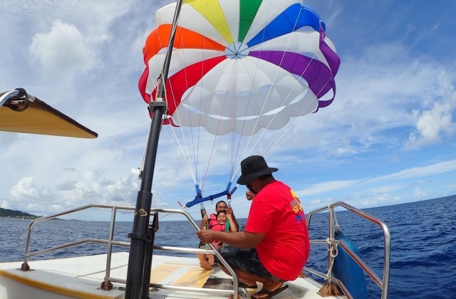 괌 선샤인 패러세일링