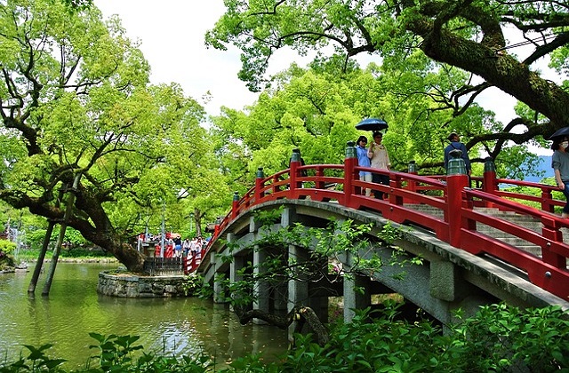 Fukuoka Departure: Dazaifu & Yanagawa Day Tour
