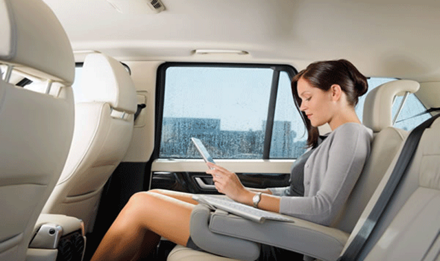 Dusseldorf Airport Premium Transfer Service (Pick-up/Drop-off/Private Car Service)