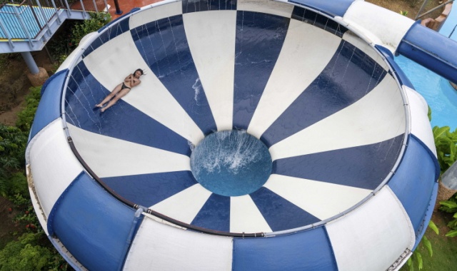 사이판 월드리조트 웨이브정글 워터파크 입장권 + 런치 뷔페