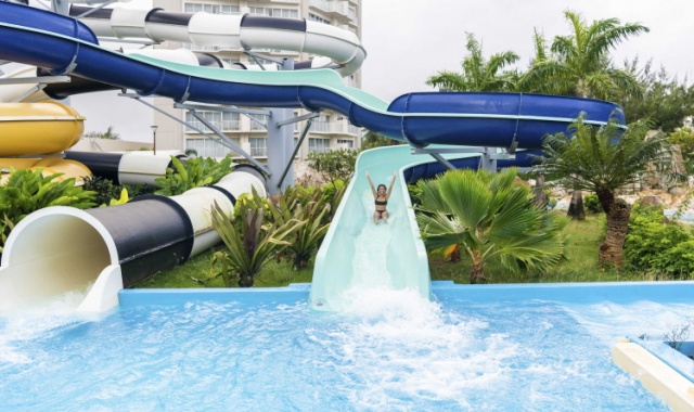 사이판 월드리조트 웨이브정글 워터파크 입장권 + 런치 뷔페