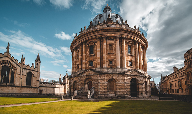 [런던소풍] 매일 출발! 옥스포드 & 코츠월드 & 스톤헨지 투어 - 보석 같은 자연과 역사의 만남