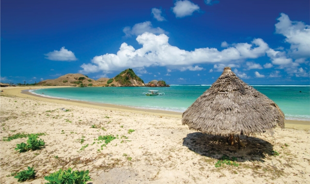 Indonesia: Lombok Traditional Sasak Village Tour