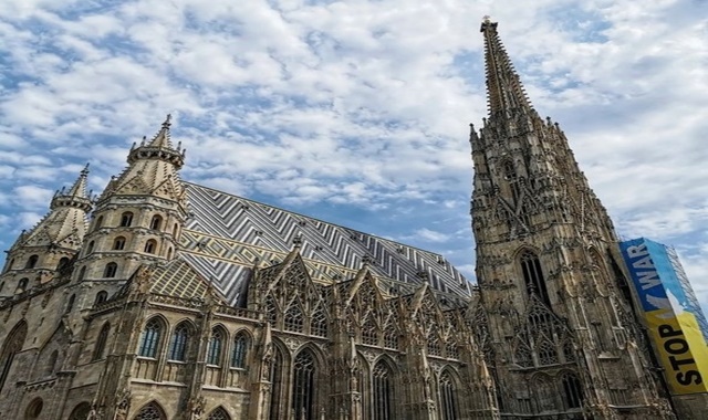 판도르프 아울렛 & 비엔나 차량 투어 (프라하 왕복 픽업)