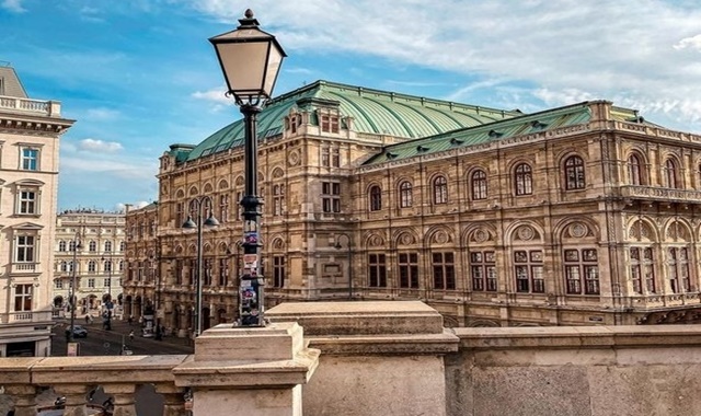 판도르프 아울렛 & 비엔나 차량 투어 (프라하 왕복 픽업)