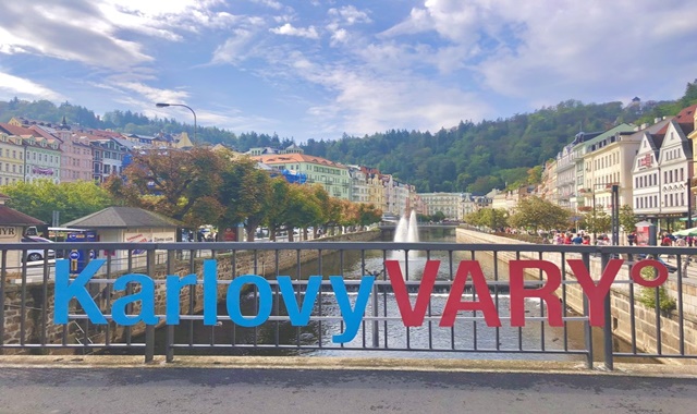 까를로비 바리 & 밤베르크 & 뷔르츠부르크 전용 차량 투어 (프라하 왕복 픽업)