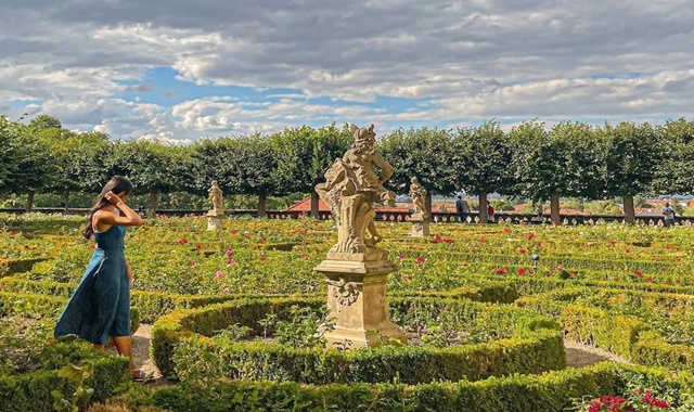 까를로비 바리 & 밤베르크 & 뷔르츠부르크 전용 차량 투어 (프라하 왕복 픽업)