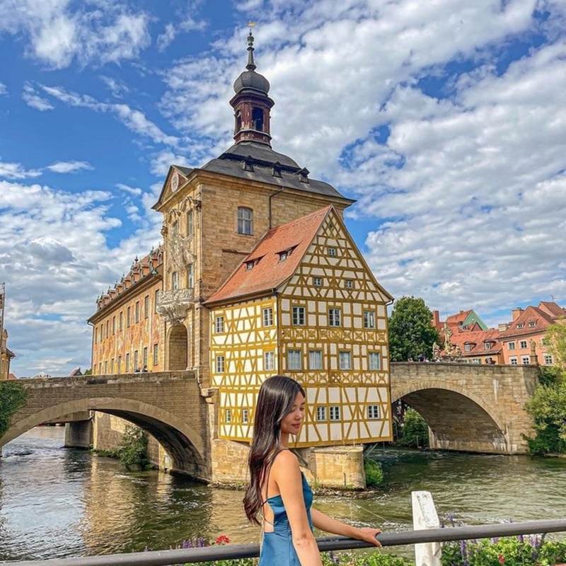 까를로비 바리 & 밤베르크 & 뷔르츠부르크 전용 차량 투어 (프라하 왕복 픽업)