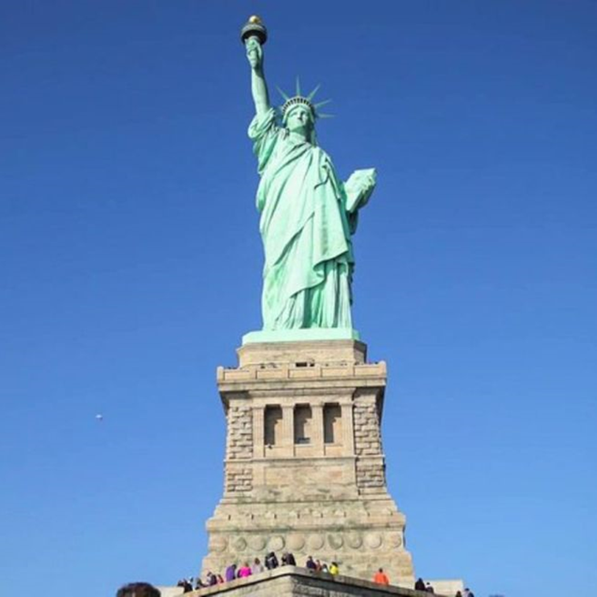 Statue of Liberty & Ellis Island Ferry Tour, New York