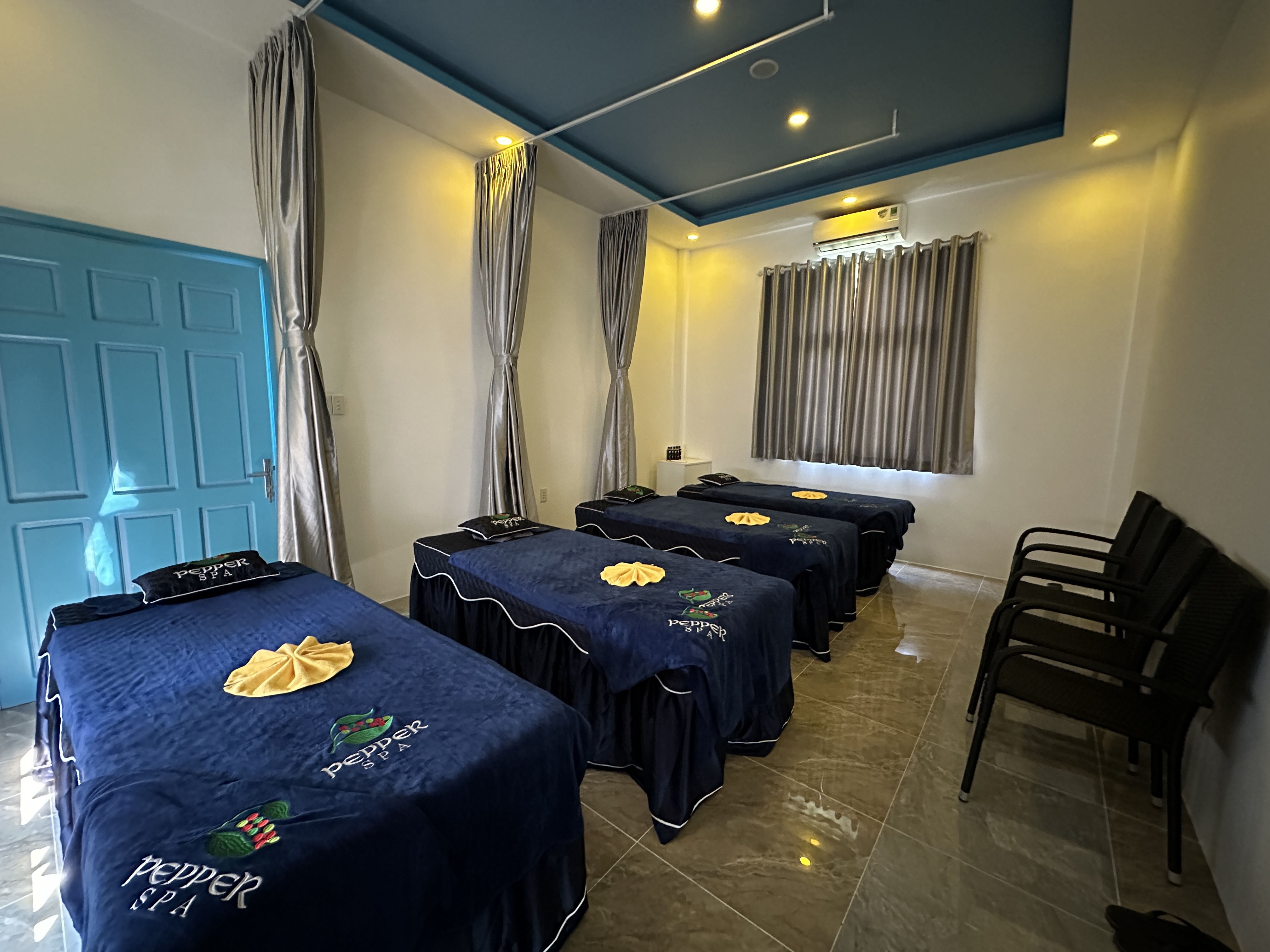 푸꾸옥 모닝투어 슈퍼카 모닝투어 렌트카 티켓 마사지 단독투어