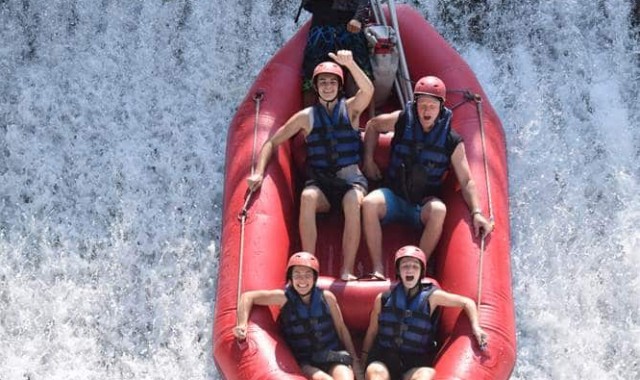 발리 뜨라가와자강 급류 래프팅 투어 (런치 뷔페 제공)