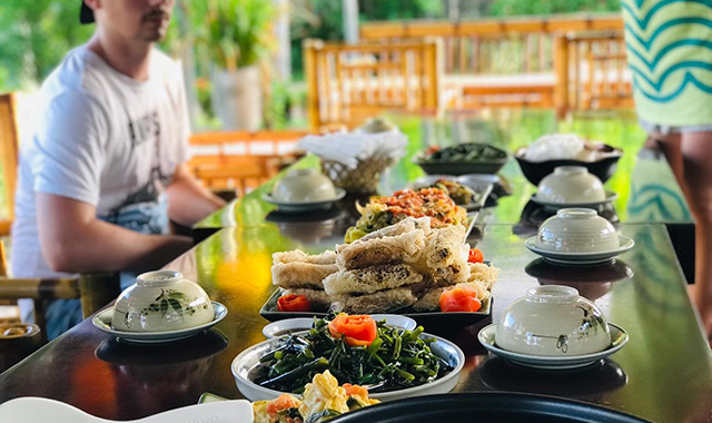 다낭/호이안 출발: 호이안 쿠킹 클래스 & 바구니 배 단독 투어 (WAUG Exclusive)