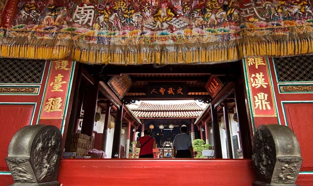 대만 타이난 버스 투어 (가오슝 출발 / 한국어 가이드)