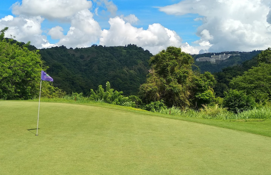 마닐라 스플렌디도 따알 골프 클럽 - 18홀 그린피 + 카트피