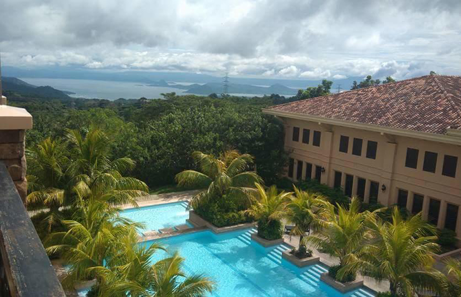 마닐라 스플렌디도 따알 골프 클럽 - 18홀 그린피 + 카트피