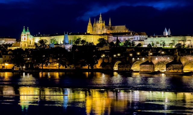 프라하 로맨틱 야경 투어 - 프라하 밤 산책하기
