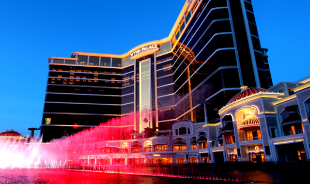 마카오 완전정복 야경 투어 (모노레일 탑승)