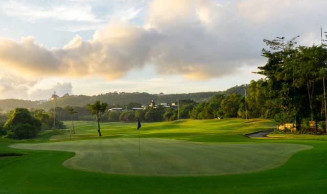 발리 뉴꾸따 골프 클럽 - 18홀 필드 부킹 + 카트피 + 캐디피