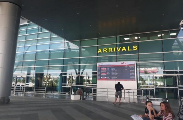 나트랑 깜란 공항 단독 픽업 & 샌딩 (검증된 기사님)