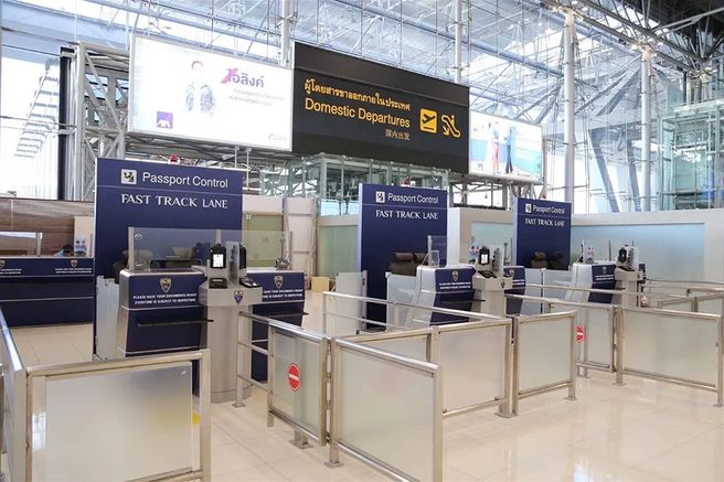 방콕 수완나품 공항 패스트트랙 출입국 서비스