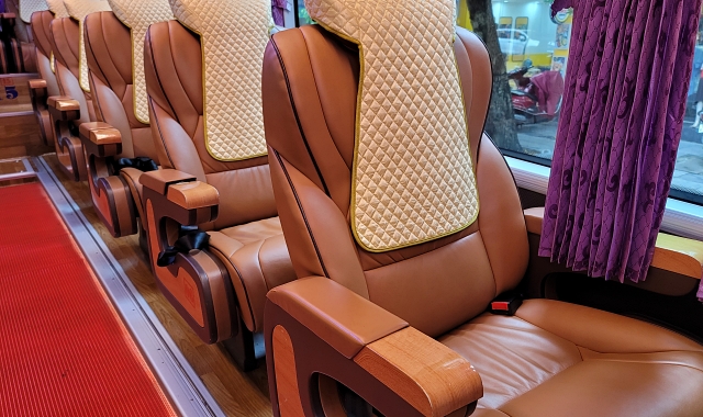 Hanoi - Ha Long Bay Limousine Bus Ticket