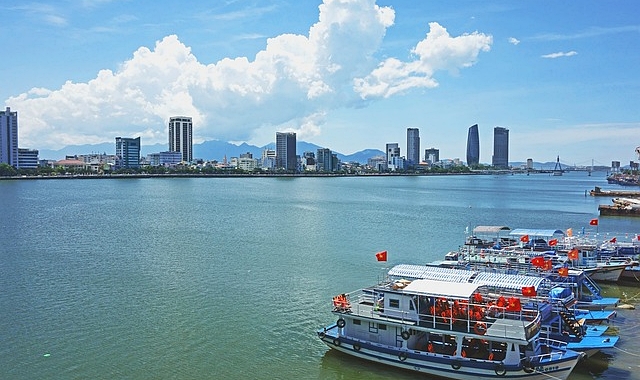 다낭 일일 렌터카 투어 (일반 또는 리무진 차량)