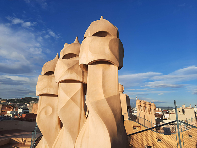 [아라가이드] [오전/반일] 최대 11인 소규모로 재미있게 즐기는 가우디 투어