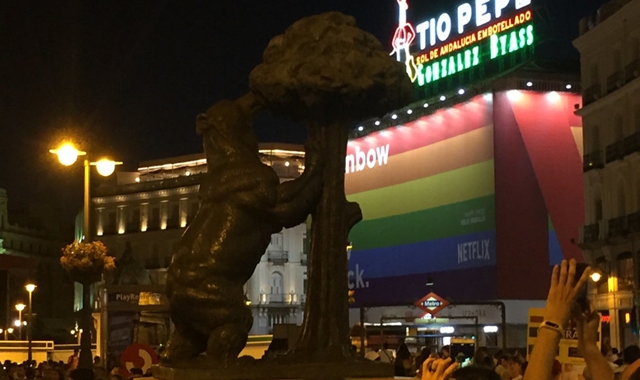 도시의 밤을 물들이는 마드리드 야경 투어