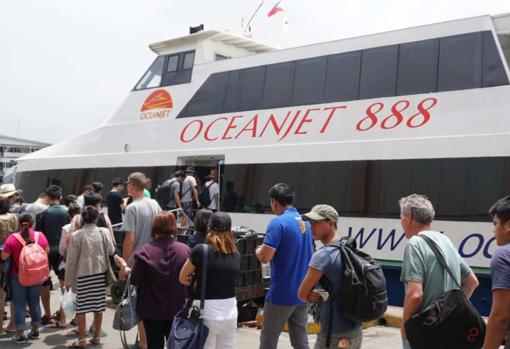 セブ - ボホール・オーシャンジェット高速フェリーチケット