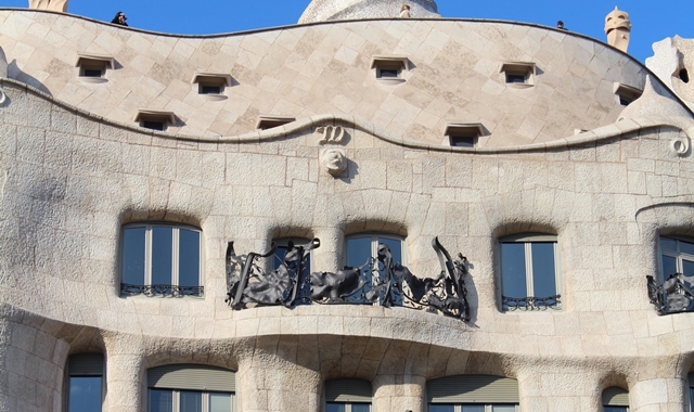 [비바스페인] [오후/반일] 바르셀로나 소그룹 가우디 투어 (당일 예약)