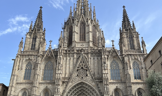 [비바스페인] 바르셀로나 소그룹 야경 산책 투어 (당일 예약 가능, 최소 규모)