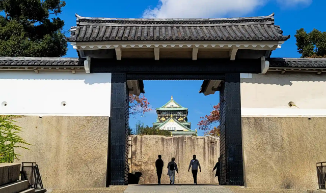 오사카 성 비디오 가이드 투어