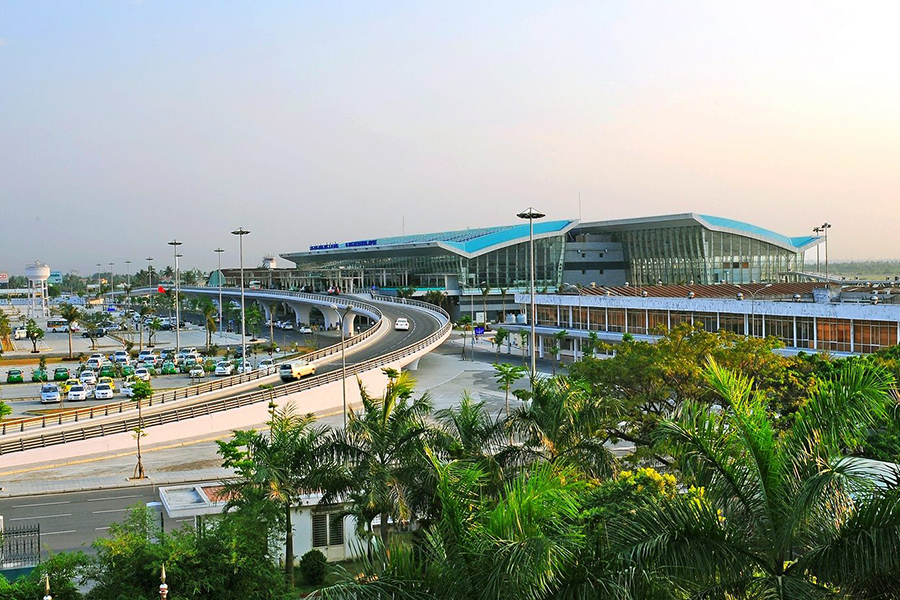 Danang Airport pick-up service (available for transportation to Da Nang city, Hoi An, and Nam Hoi An)