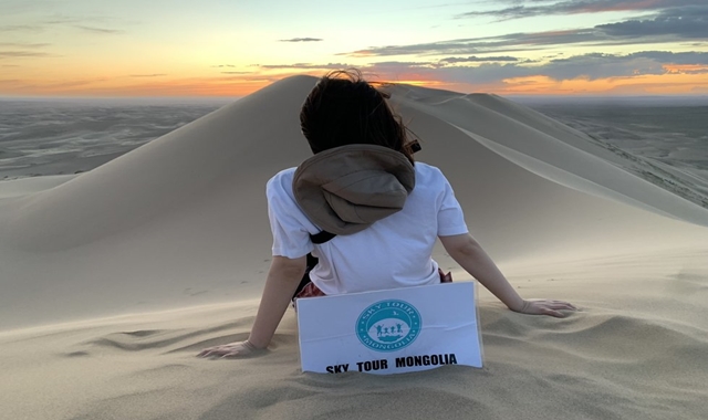 Mongolia: 4-Day Mini Desert, Hot Springs & Terelj National Park Tour