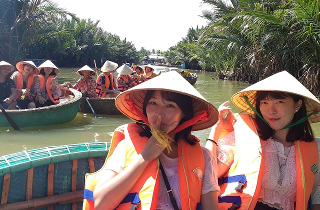 ホイアン・漁師と楽しむココナッツボート＆伝統漁体験