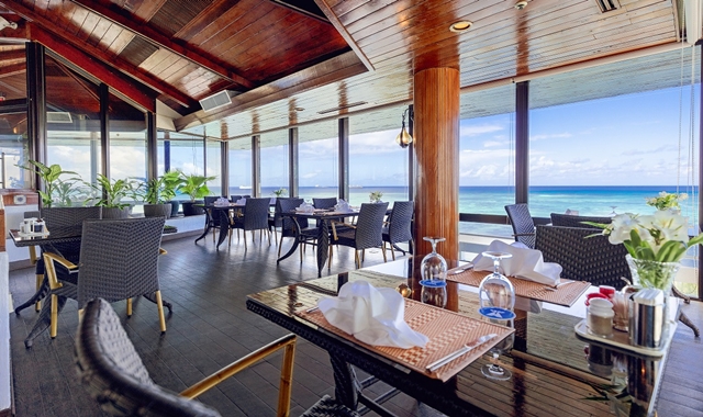 사이판 그랜드 브리오 리조트 돌핀 스카이 라운지 레스토랑 + 수영장 입장권