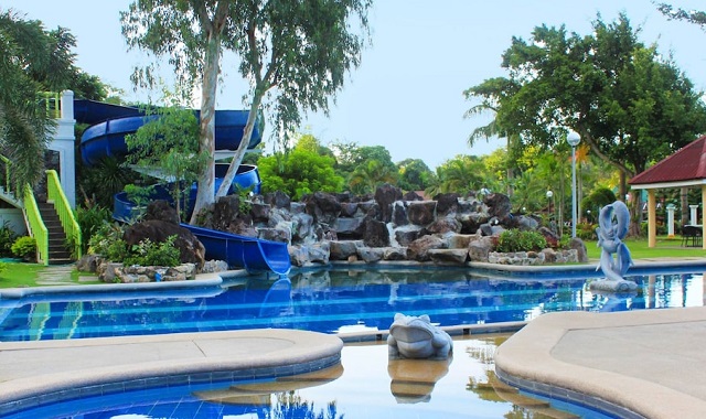 マニラ近郊・88温泉リゾートプライベートツアー