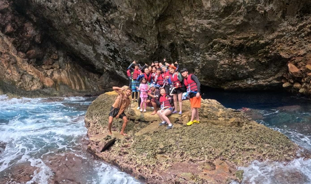 사이판 그로토 동굴 스노클링 & 체험 다이빙 (사진, 동영상 촬영 서비스)