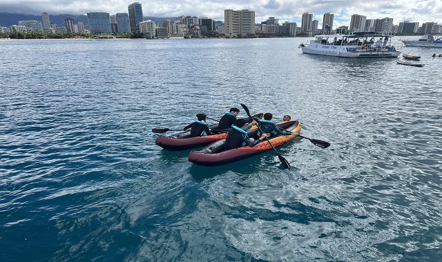 하와이 거북이 스노클링 + 해양 액티비티 5종 체험 (한인가이드 & 다양한 스낵 제공)