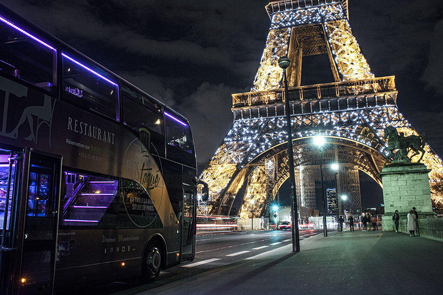 Champs-Élysées Departure: Bus Toqué Paris 5-Course Dinner Tour