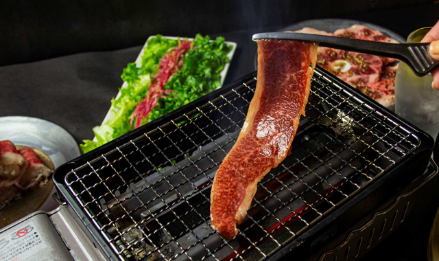 東京·秋葉原·肉屋横丁（和牛おかわり自由）