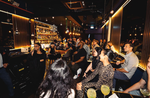 파티 싱가포르 비스포크 펍 & 클럽 크롤 투어