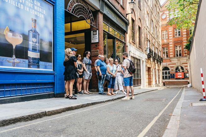 Historical Pub Walking Tour in London