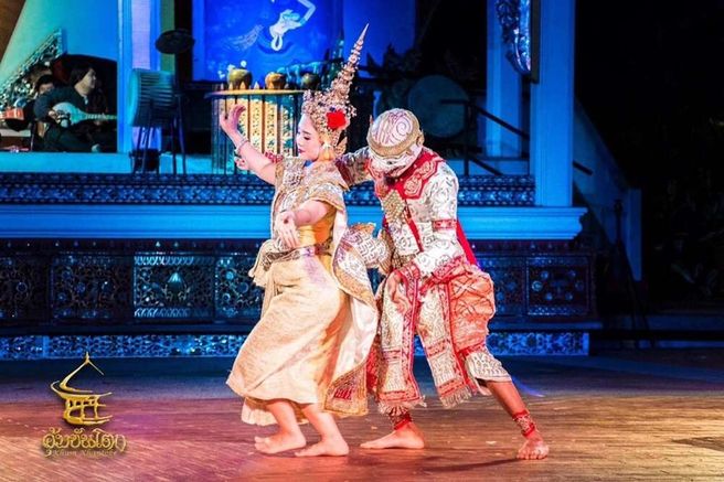 쿰 칸톡 치앙마이 디너쇼 티켓