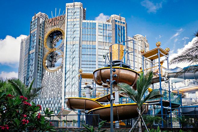 Macau: Studio City Water Park Ticket